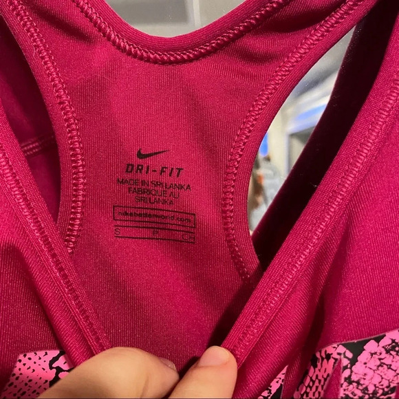 Nike snake print sports bra - Picture 2 of 4